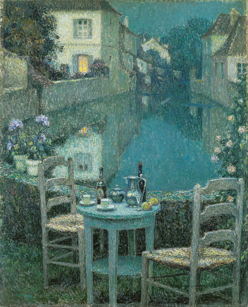 Petite table au crépuscule